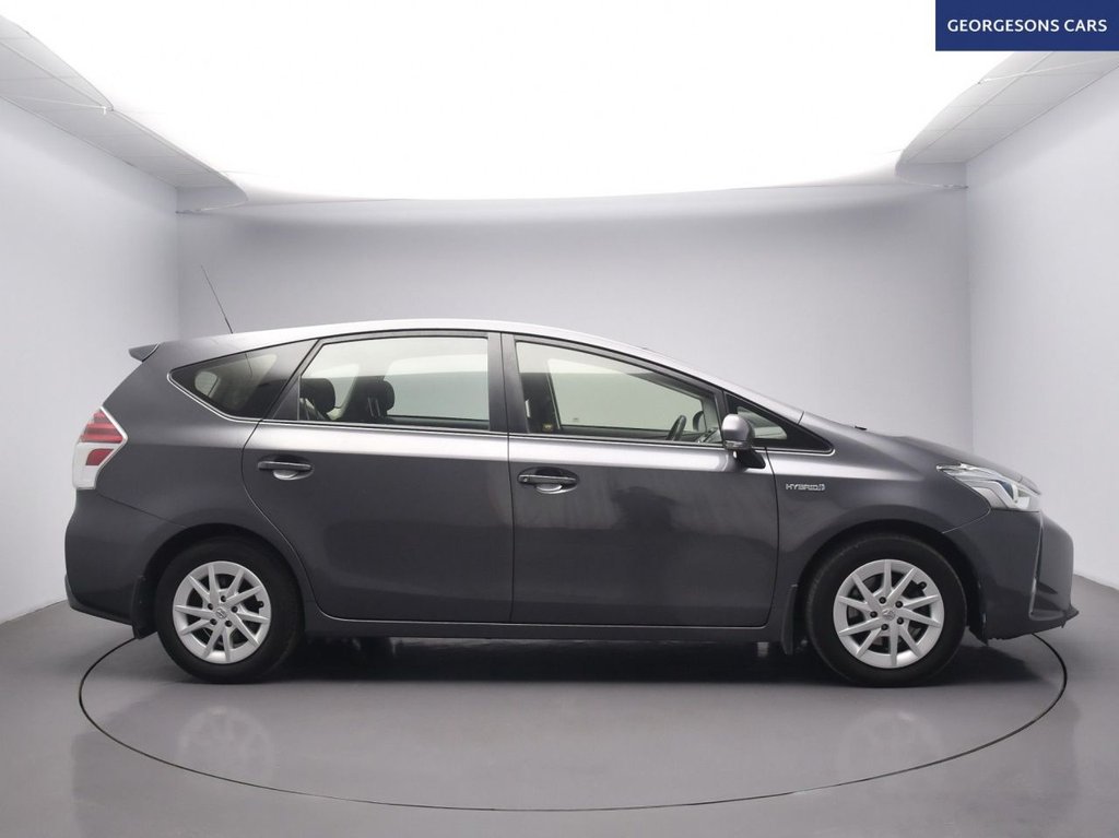 Used Toyota Prius+ 2020 for sale - 76406421: Photo 6