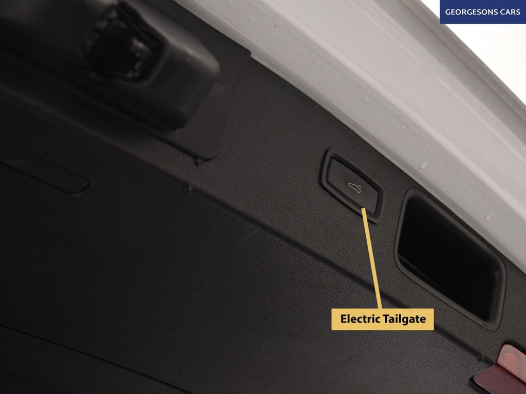 Used Porsche Macan 2017 for sale - 77919710: Photo 10