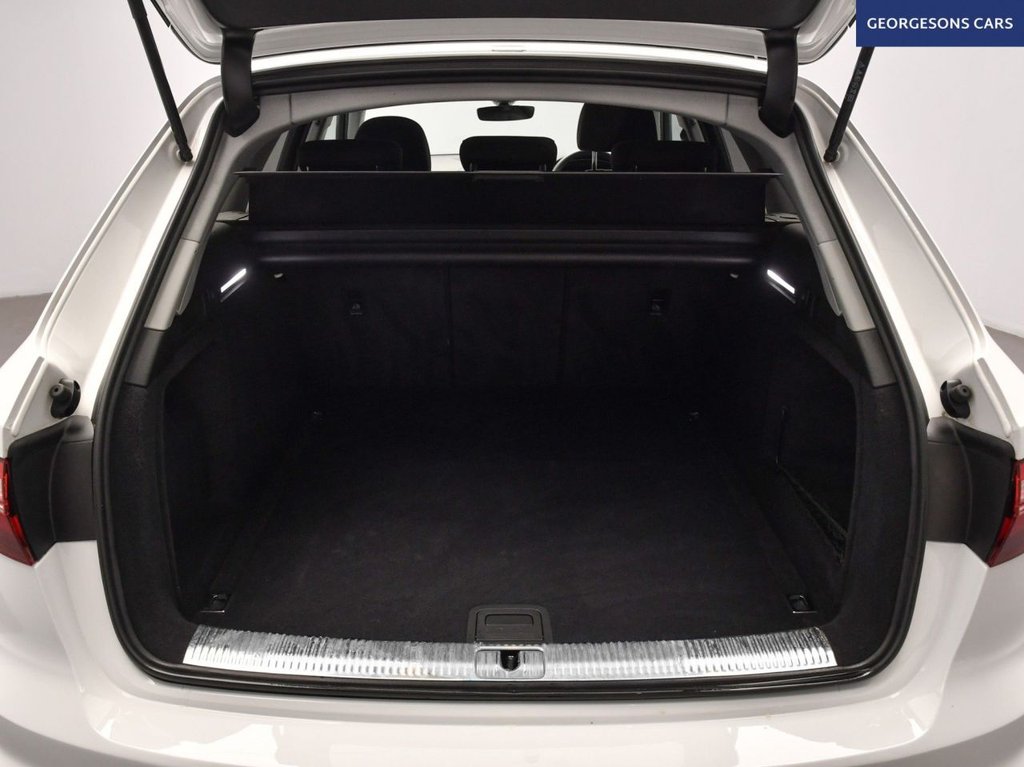 Used Audi A4 2021 for sale - 76840915: Photo 9