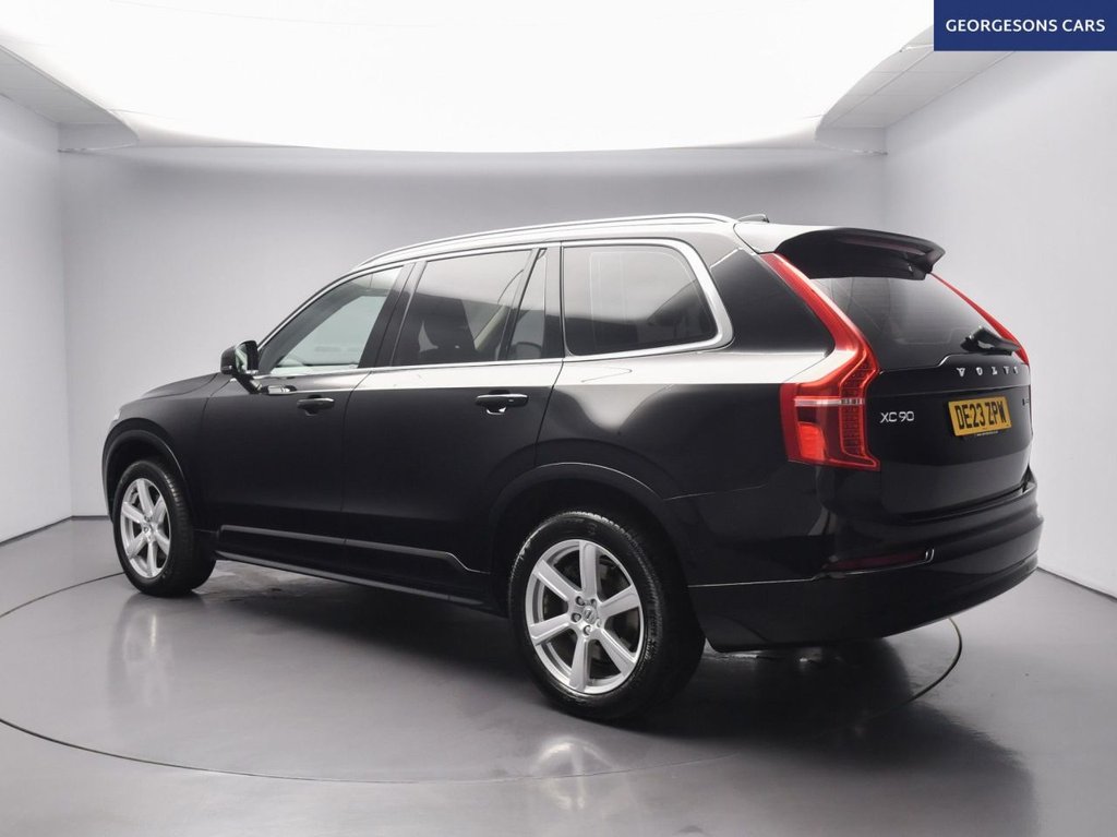 Used Volvo XC90 2023 for sale - 77642484: Photo 2