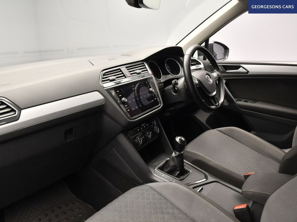 Used Volkswagen Tiguan 2017 for sale - 77734174: Photo 11