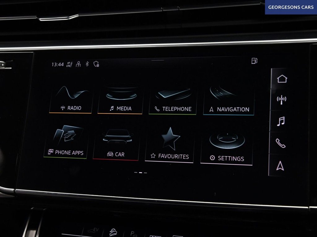 Used Audi Q7 2022 for sale - 78212796: Photo 32