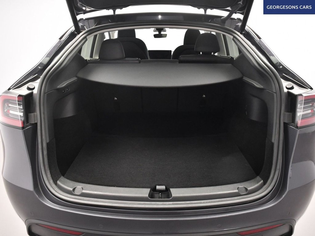 Used Tesla Model Y 2022 for sale - 76184996: Photo 9