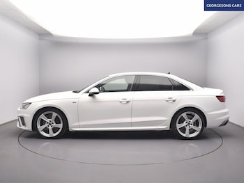 Used Audi A4 2022 for sale - 79384748: Photo