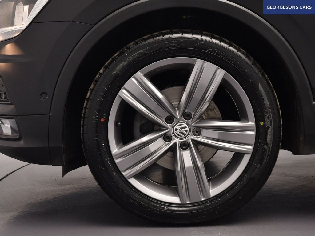 Used Volkswagen Tiguan 2019 for sale - 77327637: Photo 10