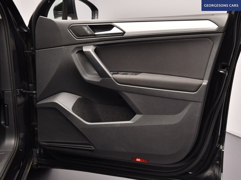 Used Volkswagen Tiguan 2019 for sale - 77327637: Photo 20