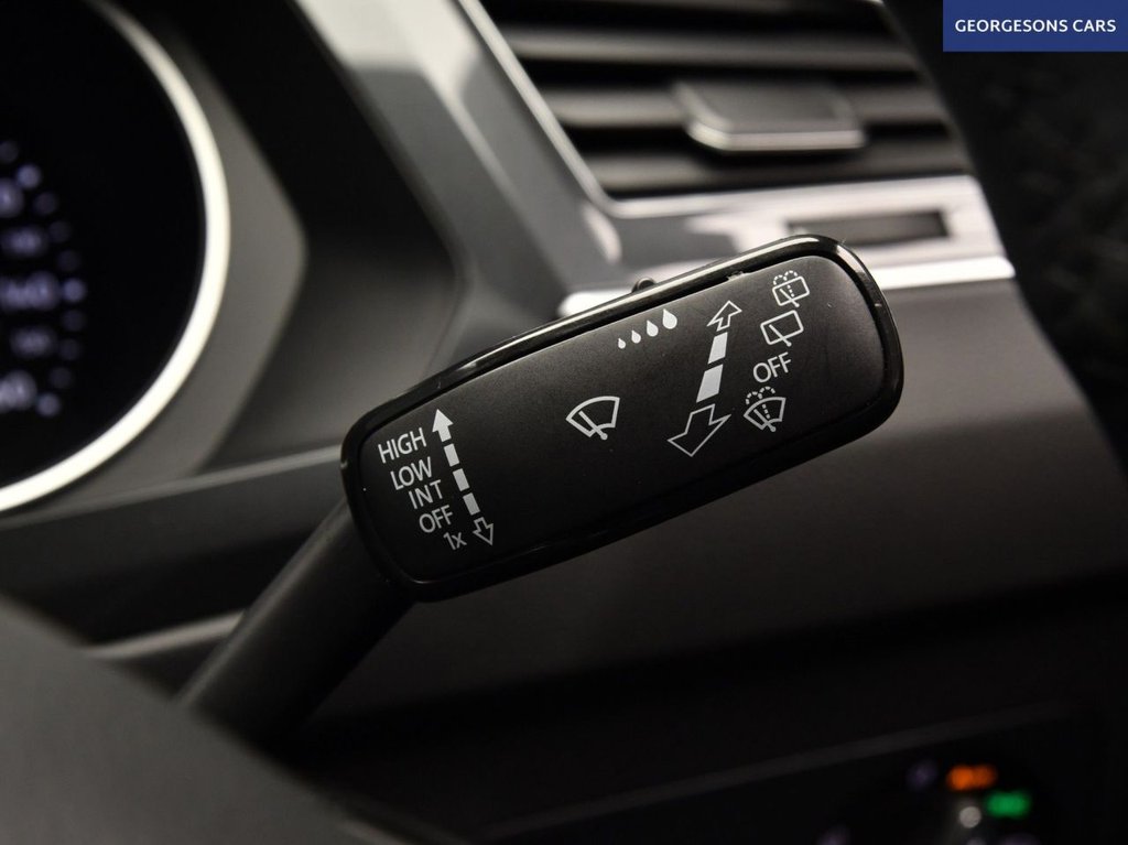 Used Volkswagen Tiguan 2019 for sale - 77327637: Photo 37