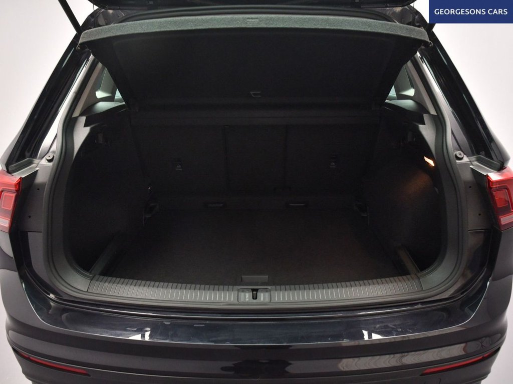 Used Volkswagen Tiguan 2019 for sale - 77327637: Photo 9