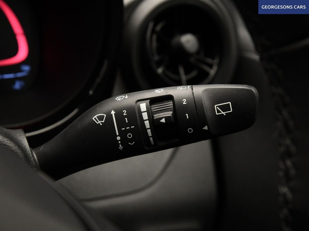 Used Hyundai i10 2023 for sale - 78056128: Photo 31