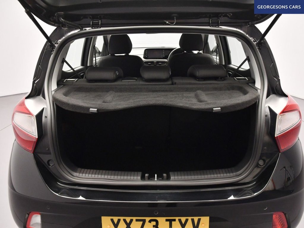 Used Hyundai i10 2023 for sale - 78056128: Photo 9