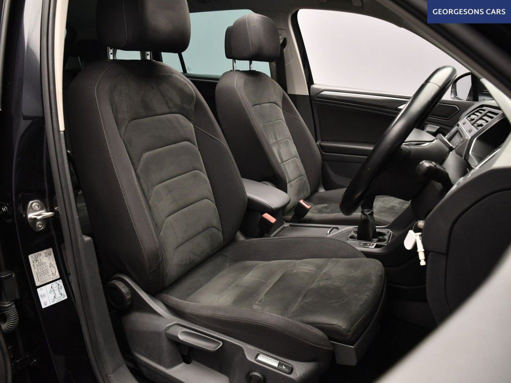 Used Volkswagen Tiguan 2017 for sale - 76973330: Photo 14