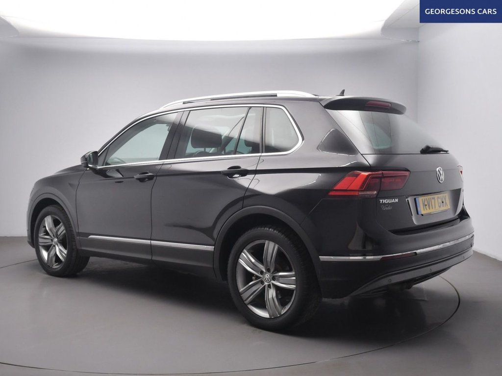 Used Volkswagen Tiguan 2017 for sale - 76973330: Photo 2