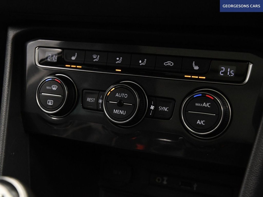 Used Volkswagen Tiguan 2017 for sale - 76973330: Photo 30