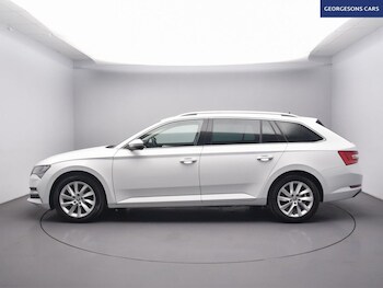 Used Skoda Superb 2022 for sale - 78349631: Photo
