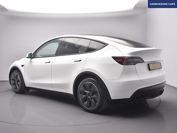 Used Tesla Model Y 2023 for sale - 79103471: Photo