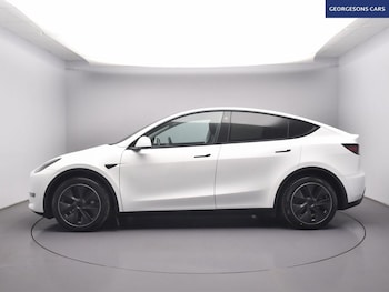 Used Tesla Model Y 2023 for sale - 79103471: Photo