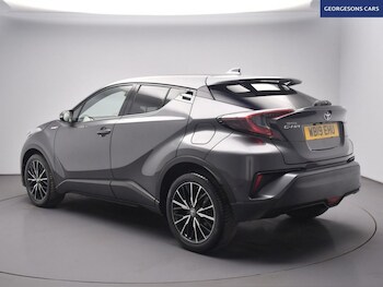 Used Toyota C-HR 2019 for sale - 78556993: Photo