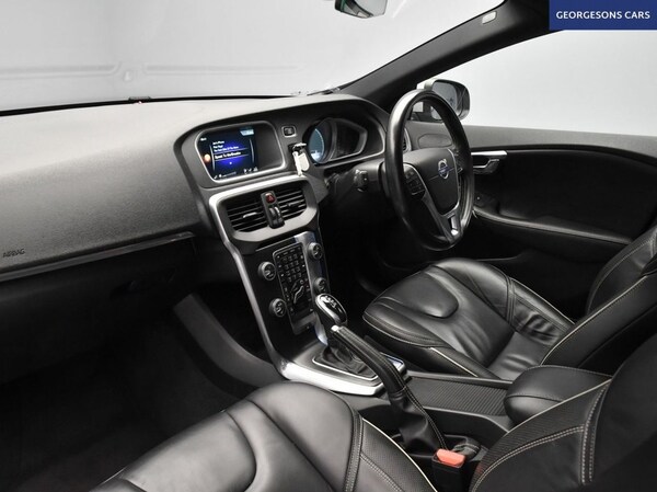 Used Volvo V40 2015 for sale - 75619411: Photo 10