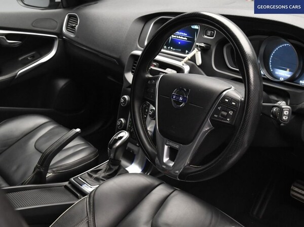 Used Volvo V40 2015 for sale - 75619411: Photo 11