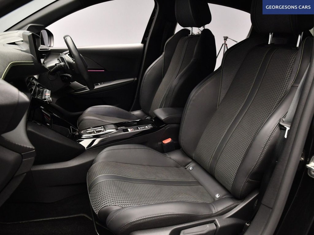 Used Peugeot 208 2023 for sale - 76710873: Photo 15