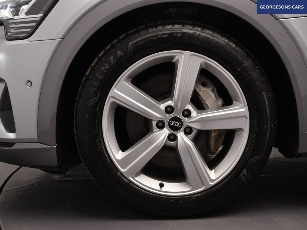 Used Audi e-tron 2021 for sale - 78056110: Photo 10
