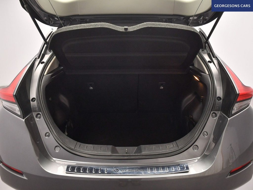 Used Nissan Leaf 2021 for sale - 76739945: Photo 9