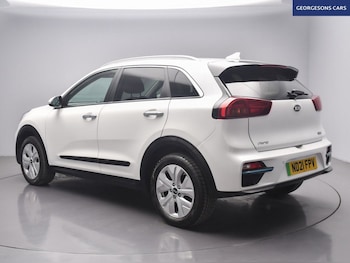 Used Kia Niro 2021 for sale - 76279701: Photo 2
