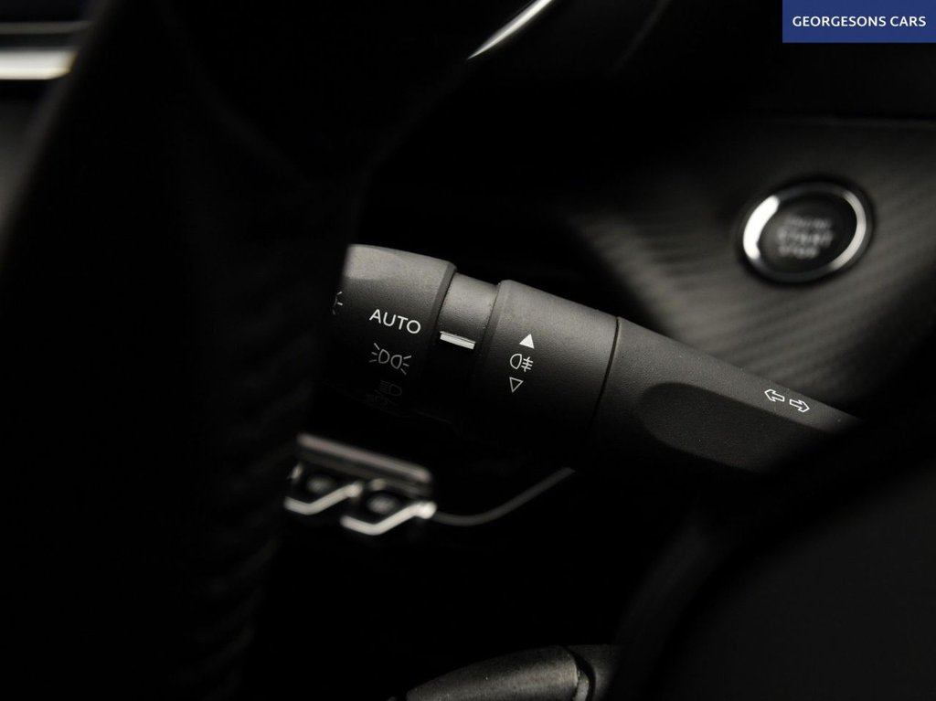 Used Peugeot 2008 2022 for sale - 76973306: Photo 31