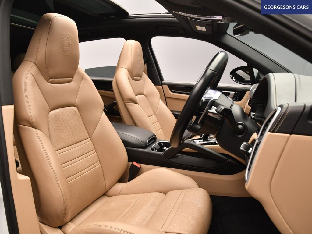 Used Porsche Cayenne 2018 for sale - 78153644: Photo 19