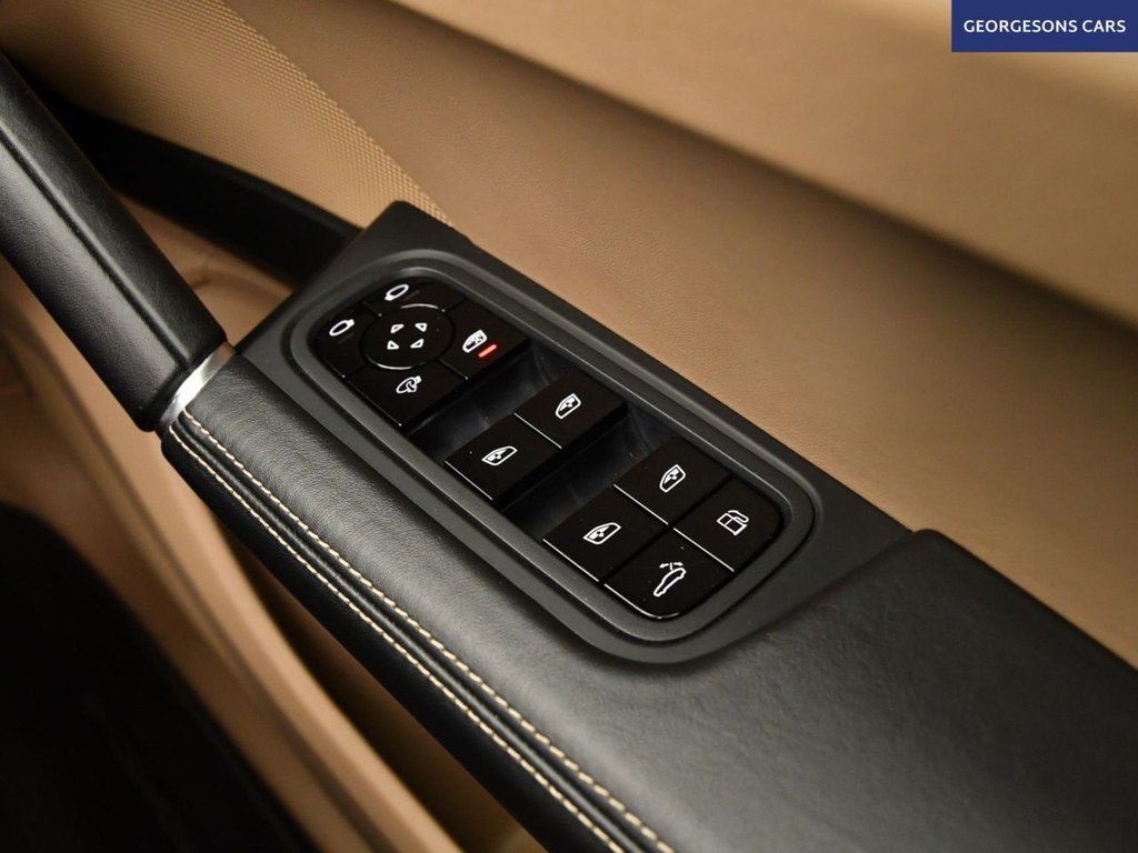 Used Porsche Cayenne 2018 for sale - 78153644: Photo 32