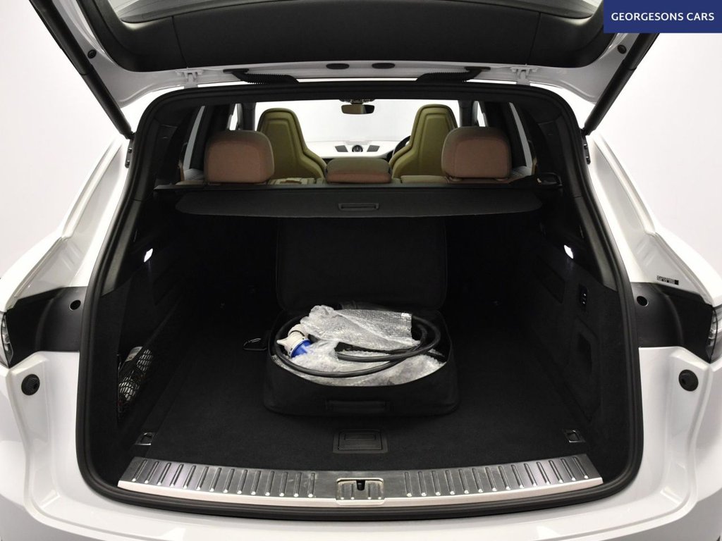 Used Porsche Cayenne 2018 for sale - 78153644: Photo 9