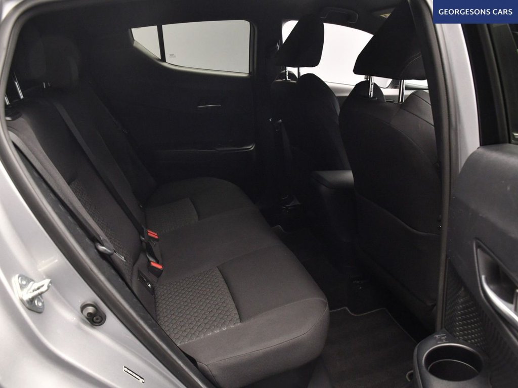 Used Toyota C-HR 2023 for sale - 77608501: Photo 16