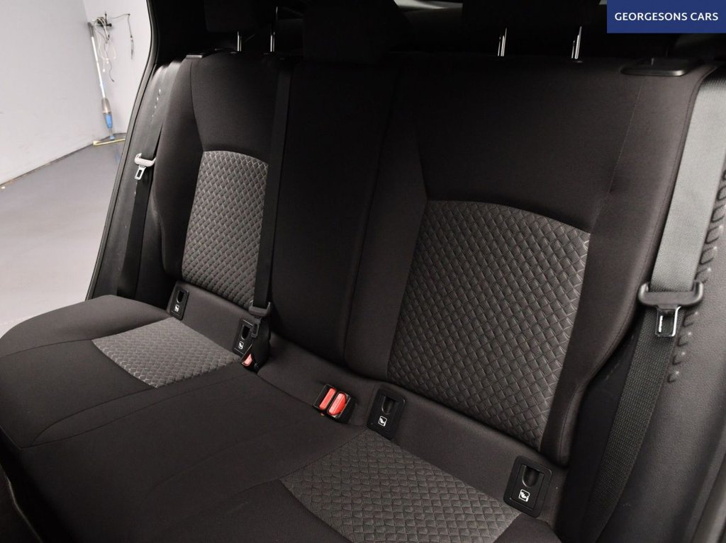 Used Toyota C-HR 2023 for sale - 77608501: Photo 18