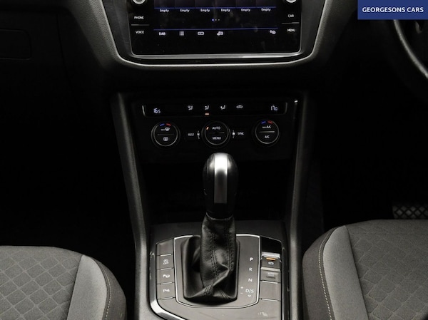 Used Volkswagen Tiguan 2019 for sale - 76147599: Photo 23