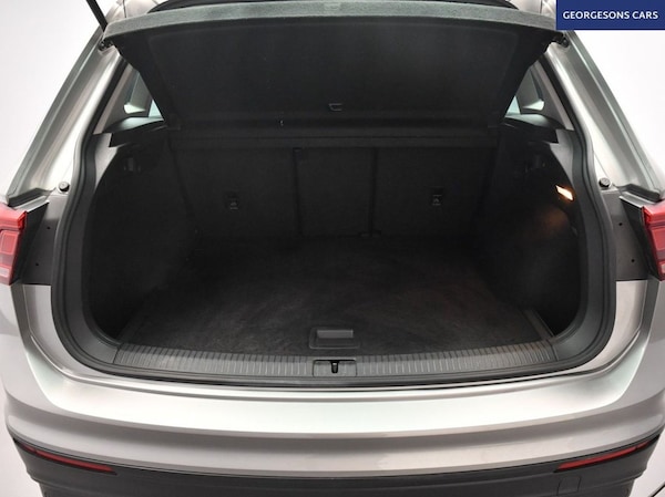Used Volkswagen Tiguan 2019 for sale - 76147599: Photo 9