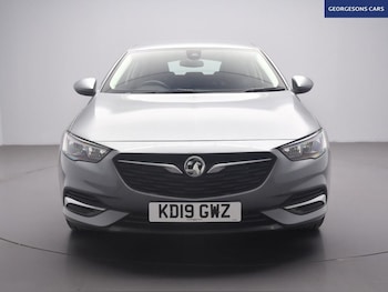Used Vauxhall Insignia 2019 for sale - 76469792: Photo