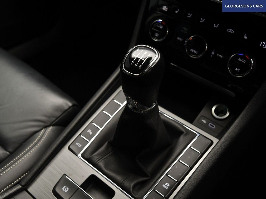 Used Skoda Superb 2021 for sale - 76323066: Photo 25