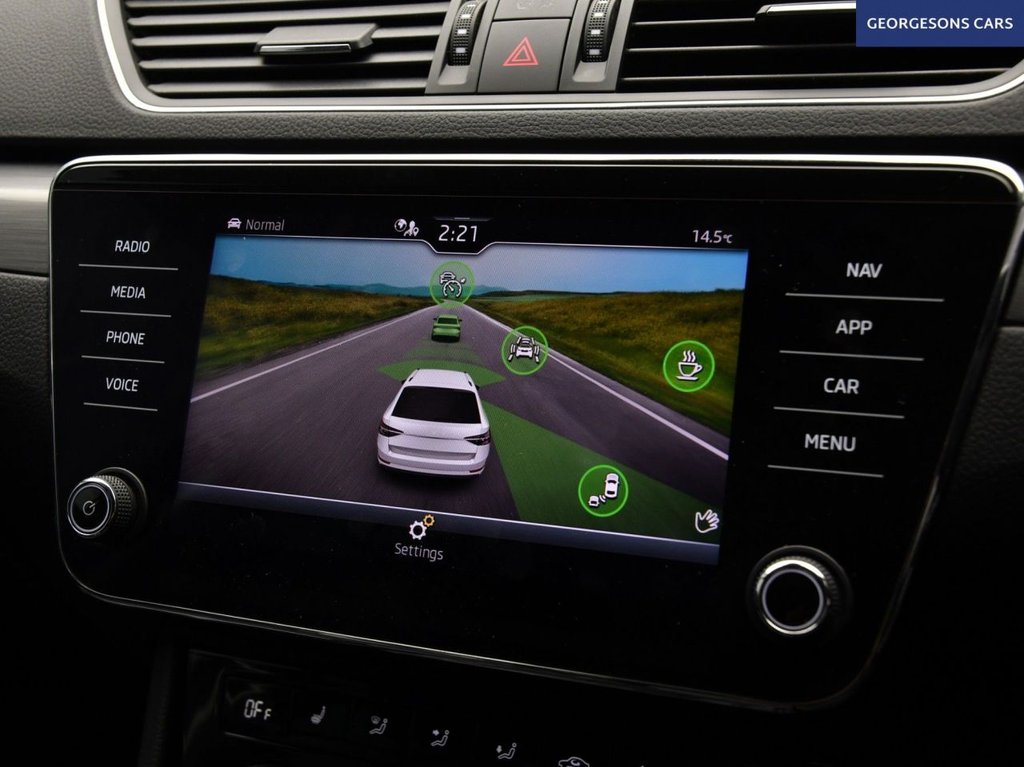 Used Skoda Superb 2021 for sale - 76323066: Photo 35