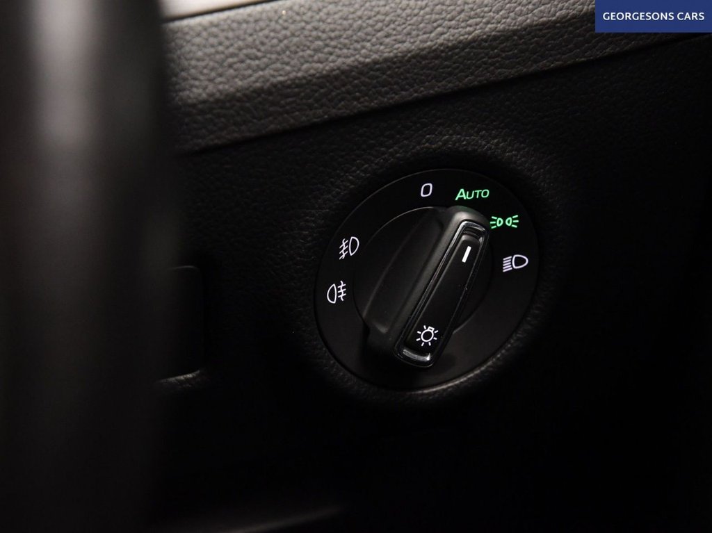 Used Skoda Superb 2021 for sale - 76323066: Photo 42