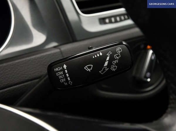 Used Volkswagen Golf 2019 for sale - 75596359: Photo 29