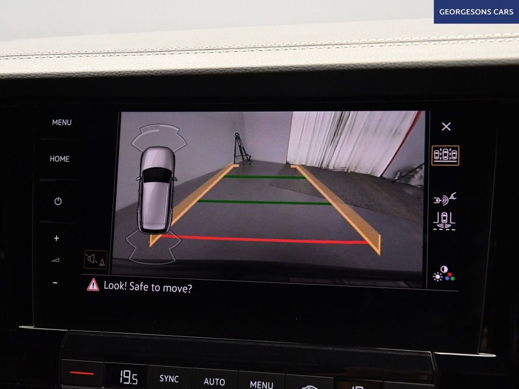 Used Volkswagen Touareg 2020 for sale - 76710759: Photo 38