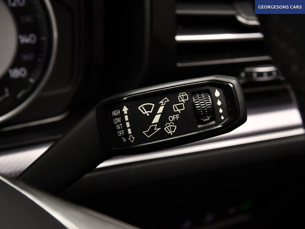 Used Volkswagen Touareg 2020 for sale - 76710759: Photo 40