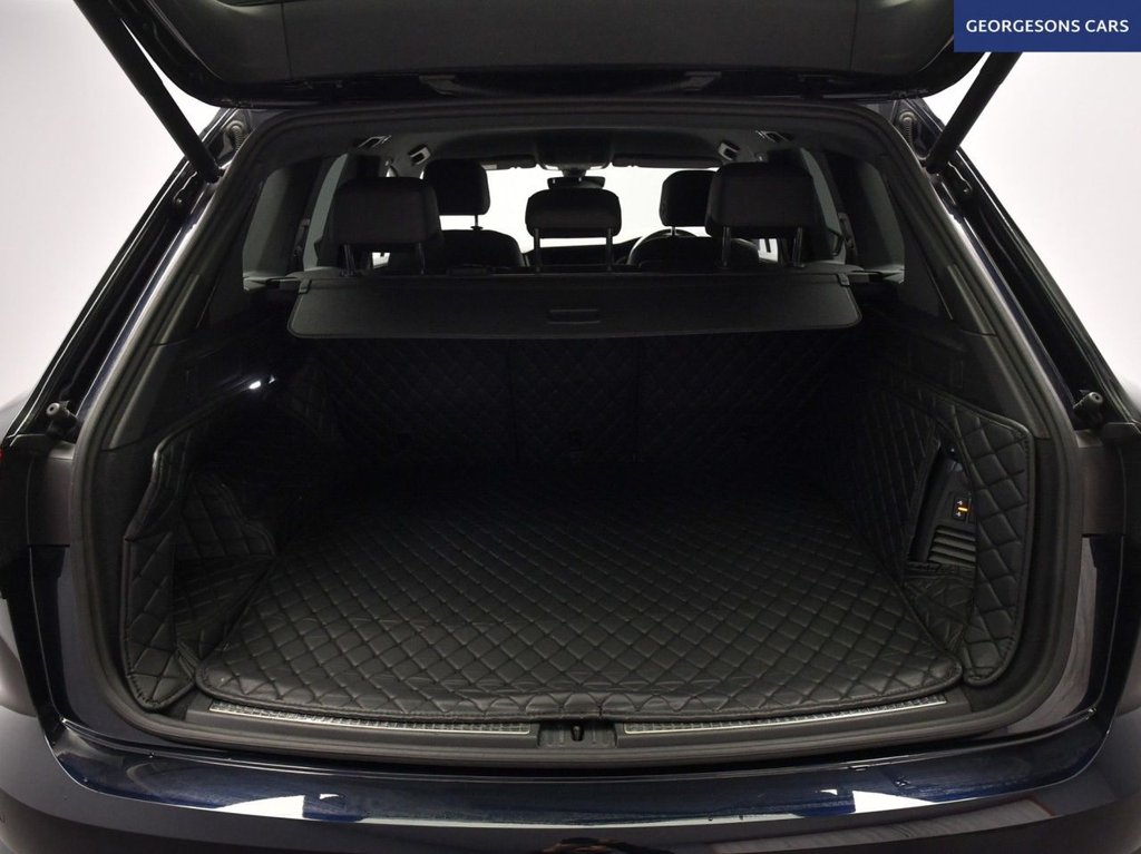 Used Volkswagen Touareg 2020 for sale - 76710759: Photo 9