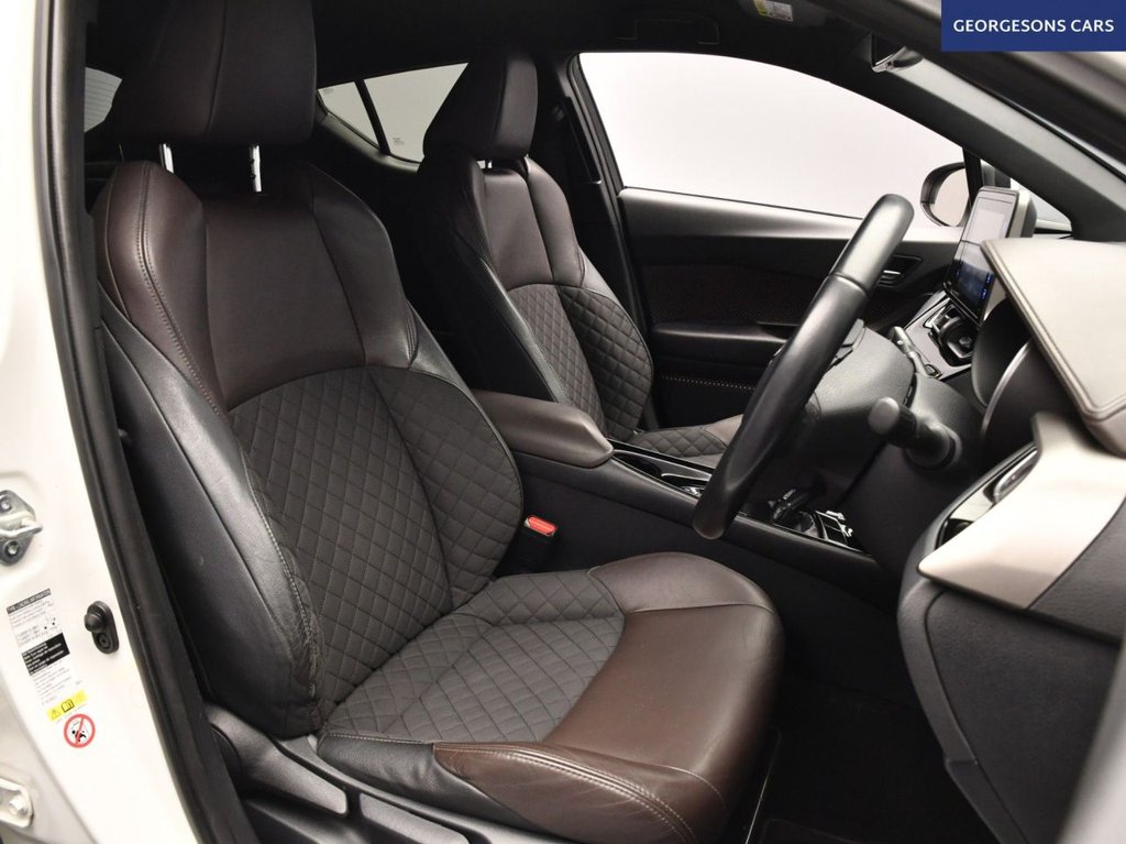 Used Toyota C-HR 2018 for sale - 78068582: Photo 14