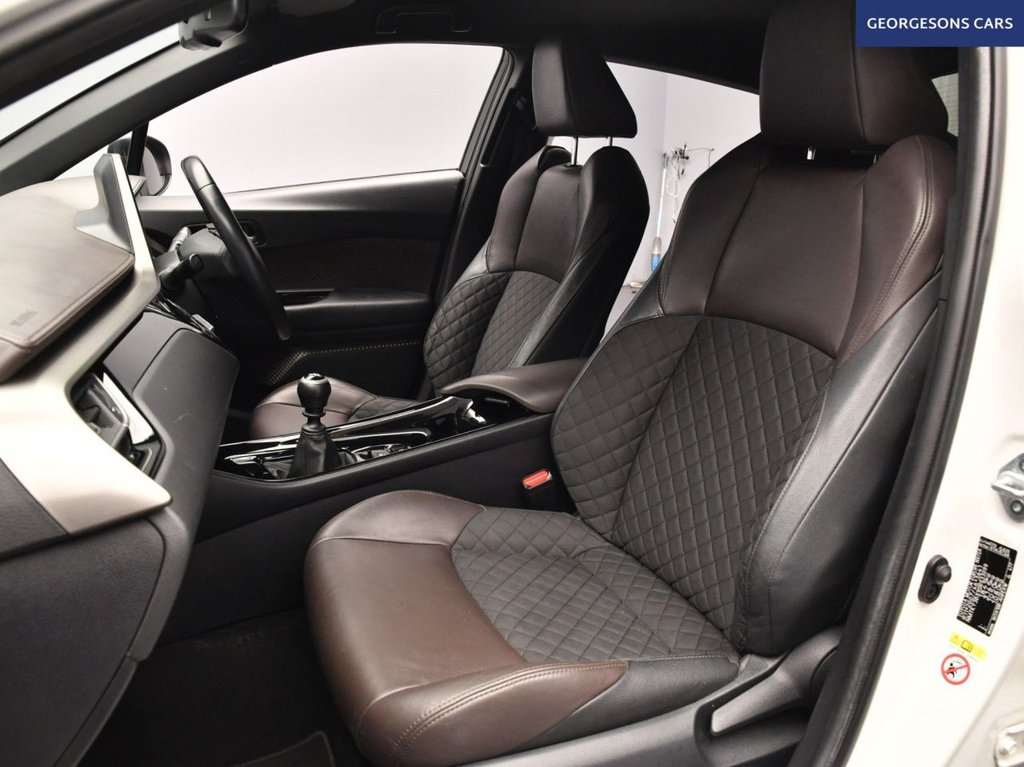 Used Toyota C-HR 2018 for sale - 78068582: Photo 15