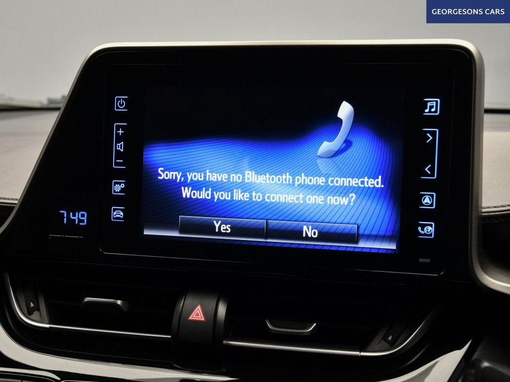 Used Toyota C-HR 2018 for sale - 78068582: Photo 26