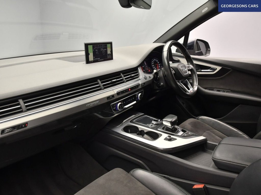 Used Audi Q7 2017 for sale - 77879803: Photo 11