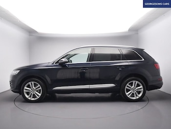 Used Audi Q7 2017 for sale - 77879803: Photo