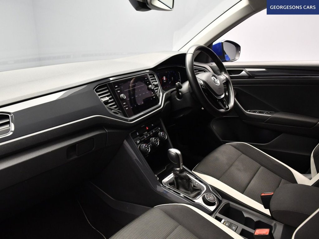 Used Volkswagen T-Roc 2019 for sale - 77593678: Photo 11