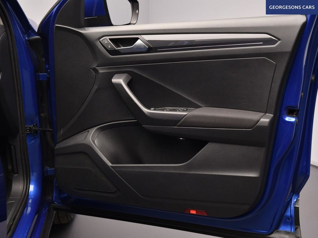 Used Volkswagen T-Roc 2019 for sale - 77593678: Photo 19